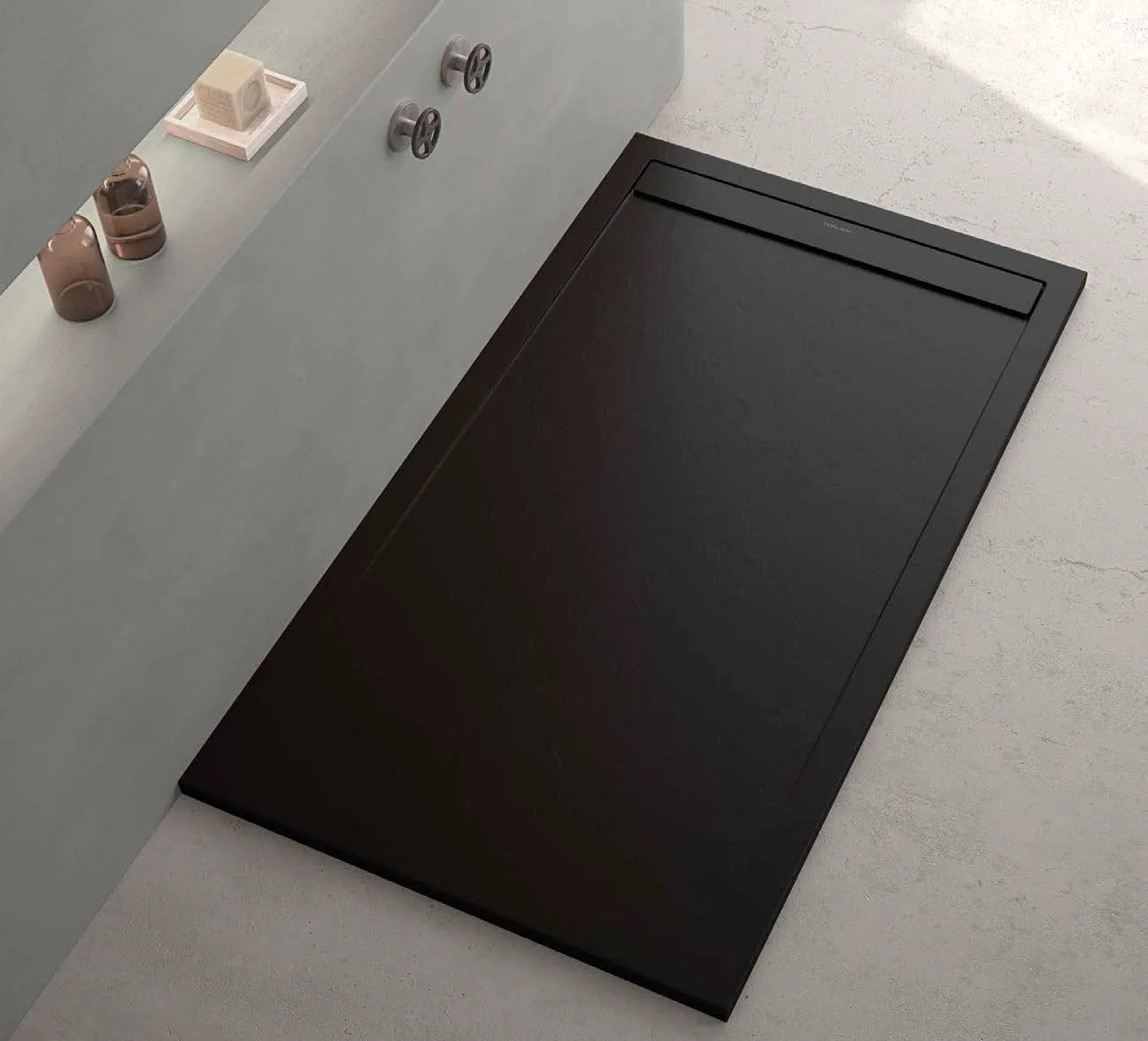 Plato de ducha Stone Smart con rejilla del mismo color que el plato